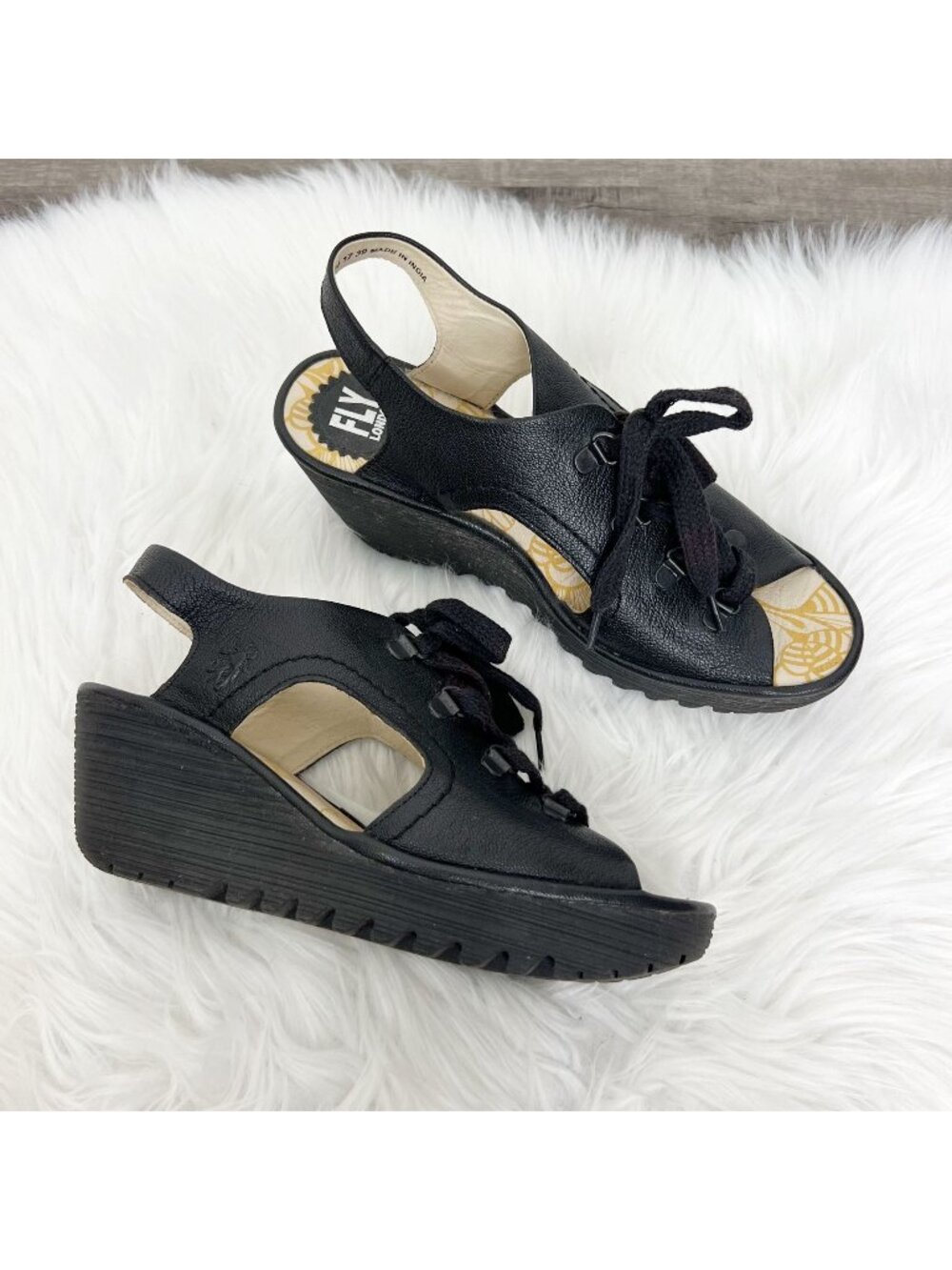 Fly London Womens EU 39 US 8 8.5 Ylfa Black Leather Lace Up Wedge Sandals
